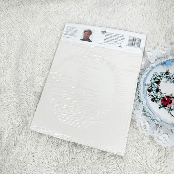 Vintage Mini Classics Cross stitch finished Rose Heart Floral Lace Wall Decor - Picture 7 of 8